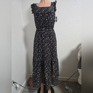 Elegant Black Floral Maxi Dress